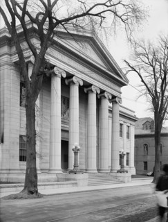 Entrance to new probate house, Salem, Mass., between 1909 and 1920. Creator: Unknown.