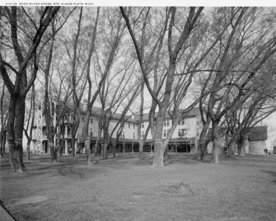 Star Island House, Ste. Claire [sic] Flats, Mich., c.between 1910 and 1920. Creator: William H. Jackson.