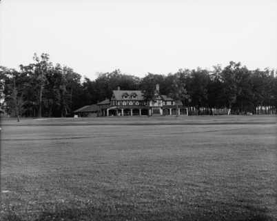 Detroit golf club, Detroit, Mich., c1908. Creator: William H. Jackson.