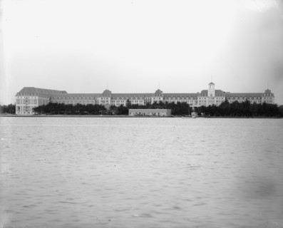 Royal Poinciana Hotel from wharf, Palm Beach, Fla., 1902. Creator: Unknown.