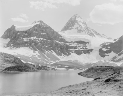 Mt. Assiniboine & lake, Alberta, Canada, between 1900 and 1910. Creator: Unknown.