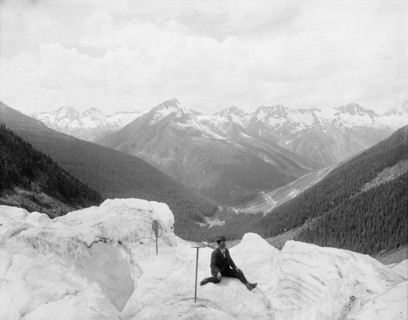Selkirk Mts., Hermit Range & Rogers Pass, Canada, between 1900 and 1910. Creator: Unknown.