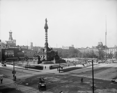Soldiers' and Sailors' Monument, Cleveland, Ohio, ca 1900. Creator: Unknown.