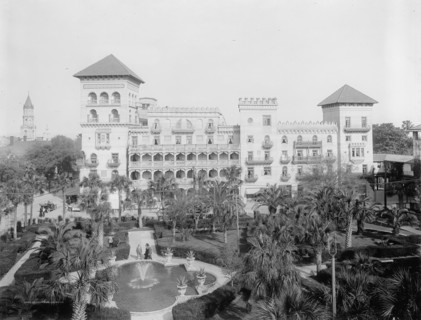 The Cordova, St. Augustine, Fla., c.between 1910 and 1920. Creator: Unknown.