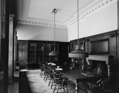 Library, Toledo Museum of Art, between 1910 and 1920. Creator: Unknown.