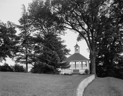 Summer house at Mt. Vernon, c.between 1910 and 1920. Creator: Unknown.