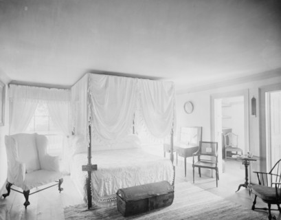 Washington's room at Mt. Vernon, c.between 1910 and 1920. Creator: Unknown.