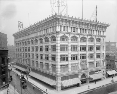 Pardridge & Blackwell building, Detroit, Mich., between 1900 and 1915. Creator: Unknown.