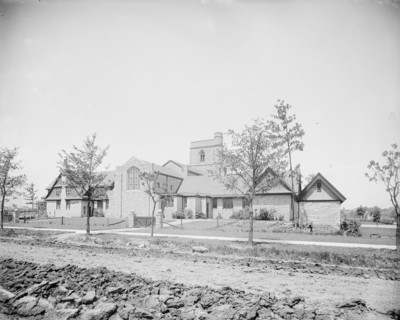 St. Mary's Church, side view, Walkerville, Ont., between 1905 and 1915. Creator: Unknown.