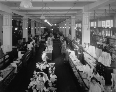 Elliott, Taylor, Woolfenden, first floor from front, Detroit, Mich., between 1905 and 1915. Creator: Unknown.