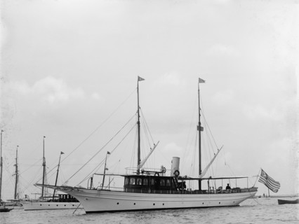 Spindrift, 1895 Aug 4. Creator: John S Johnston.