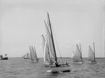 Start, Larchmont, 1896 July 25. Creator: John S Johnston.