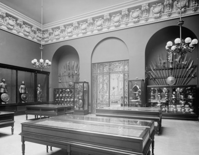 The Armor room, Metropolitan Museum of Art, New York, c1907. Creator: Unknown.