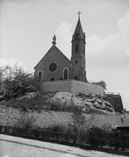 Cathedral of the Immaculate Conception, Cincinnati, Ohio, c1907. Creator: Unknown.