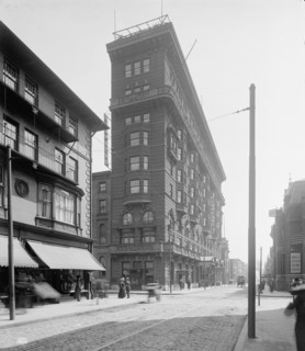 Hotel Flanders, Philadelphia, Pa., between 1900 and 1910. Creator: Unknown.