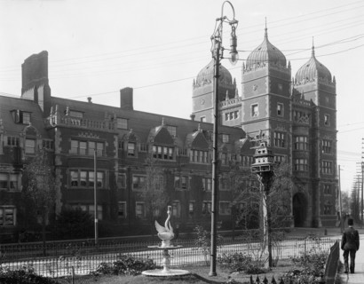 Dormitories, U. of Pa., Philadelphia, Pa., c1908. Creator: Unknown.