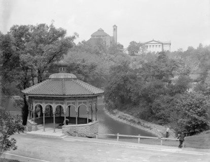 The Spring house, Eden Park, Cincinnati, Ohio, c.between 1900 and 1910. Creator: Unknown.