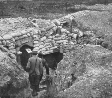 'Derriere L'ennemi refoule; Entrée d'un abri, dans une tranchee allemande ligne', 1915 (1924). Creator: Unknown.