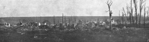 'Offensive en Artois; La lisiere Ouest de Souchez, apres les combats de fin septembre 1915', (1924). Creator: Unknown.
