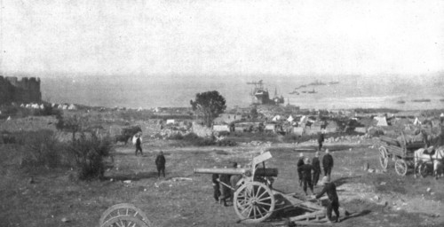 'L'expedition des Dardanelles, L'attaque par voie de terre..., 1915 (1924) Creator: Unknown.
