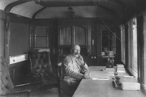 ''Le General Petain dans son Wagon-Salon', 1916 (1924) Creator: Unknown.