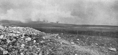 'Le Champ de Bataille; Un paysage au Nord de Verdun: au fond a gauche, la crete..., 1916 (1924) Creator: Unknown.