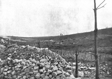 'L'effort allemand sur Souville; A Thiamont: au Nord de l'ouvrage de ce nom..., 1916 (1924) Creator: Unknown.
