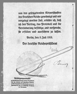 'Le document de Versailles; Signatures du president Ebert et du chancelier Baur', 1919. Creator: Unknown.
