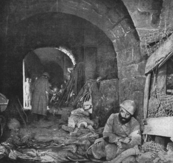 'Apres la reprise du Fort de Vaux; le couloir central', 1916. Creator: Unknown.