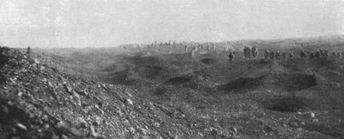 'L'attaque du 24 octobre dans le secteur du bois fumin; la progression continue et les..., 1916. Creator: Unknown.