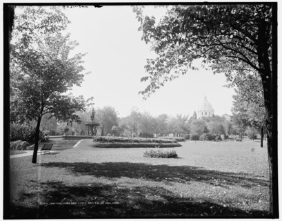 Central Park and State Capitol, St. Paul, Minn., c1902. Creator: William H. Jackson.