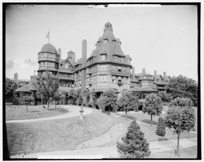 Battery Park Hotel, Asheville, N.C., c1902. Creator: William H. Jackson.