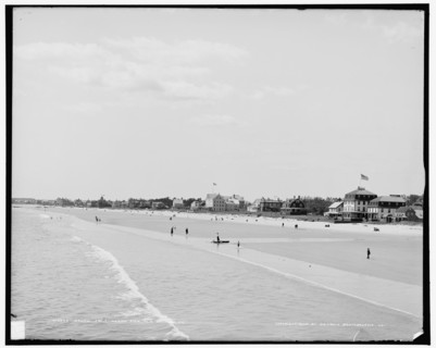 South from ocean pier, Old Orchard, Me., c1904. Creator: Unknown.