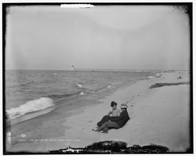 The Beach at Macatawa Park, Mich., between 1890 and 1901. Creator: Unknown.