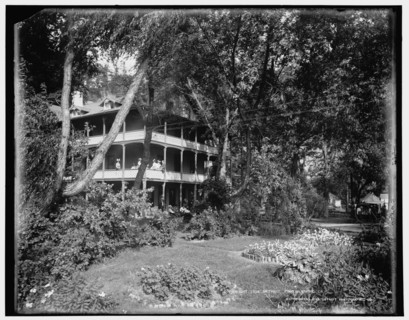 Cliff House, Devil's Lake, Wis., c1898. Creator: Unknown.