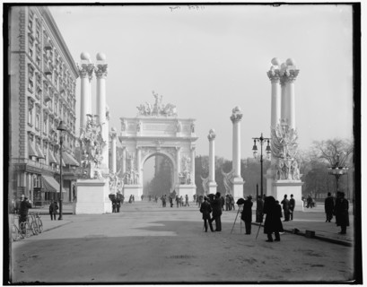 Dewey Arch, New York, N.Y., between 1899 and 1901. Creator: Unknown.
