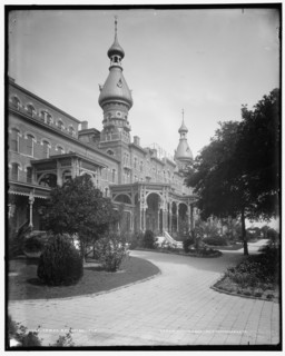 Tampa Bay Hotel, Fla., c1900. Creator: Unknown.