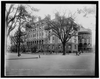 Hotel De Soto, Savannah, Ga., c1900. Creator: Unknown.