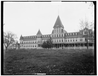 Egnew-Avery Hotel, Mount Clemens, Mich., between 1880 and 1899. Creator: Unknown.