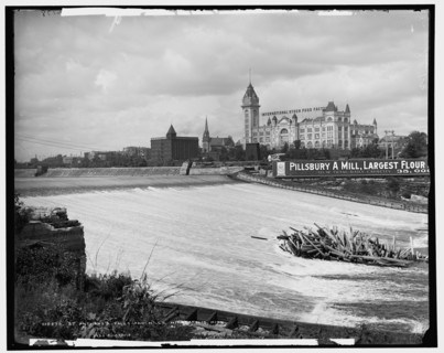 St. Anthony's Falls and mills, Minneapolis, Minn., c1905. Creator: Unknown.