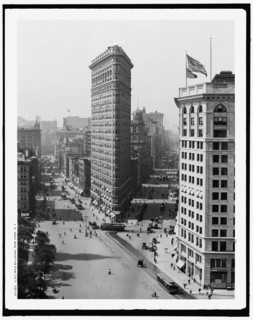 Flat Iron i.e. Flatiron Building, New York, N.Y., (c1908?). Creator: Unknown.