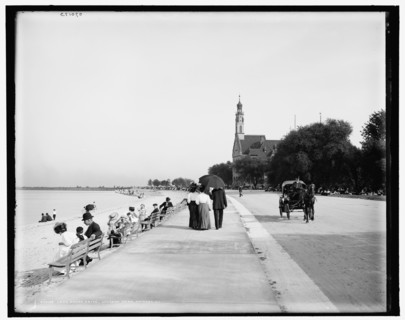 Lake Shore Drive, Jackson Park, Chicago, Ill., c1907. Creator: Unknown.