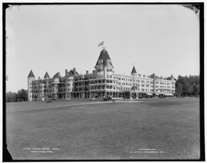 Poland Spring Hotel, South Poland, Maine, c1900. Creator: Unknown.