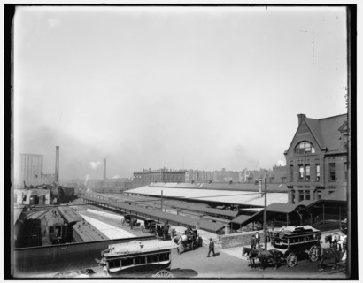 C. & N.W. (Chicago and North Western) Railway Station, Chicago, Ill., between 1880 and 1899. Creator: Unknown.