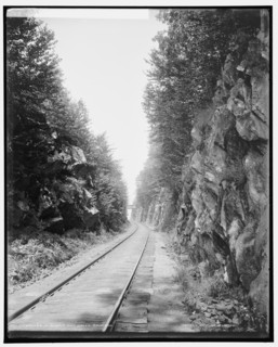 In summit cut, Green Mountains, between 1900 and 1906. Creator: Unknown.