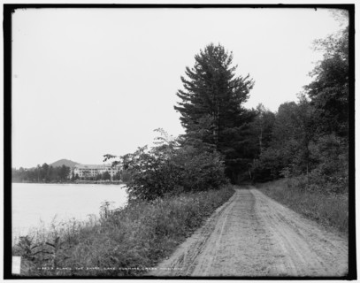 Along the shore, Lake Dunmore, Green Mountains, between 1900 and 1906. Creator: Unknown.