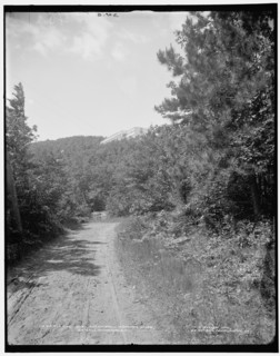 Long level and Catskill Mountain House, Catskill Mountains, N.Y., c1902. Creator: Unknown.