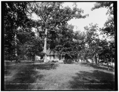 Green Lake, Wis., Sherwood Cottages, between 1880 and 1899. Creator: Unknown.