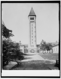 Fort Sheridan, Ill., tower above general quarters, c1898. Creator: Unknown.