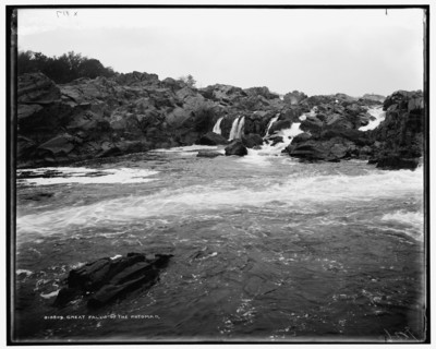 Great Falls of the Potomac, between 1890 and 1901. Creator: Unknown.